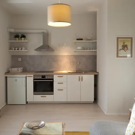 Cache - Bright One-bedroom In By Flat Mаnager アパート *