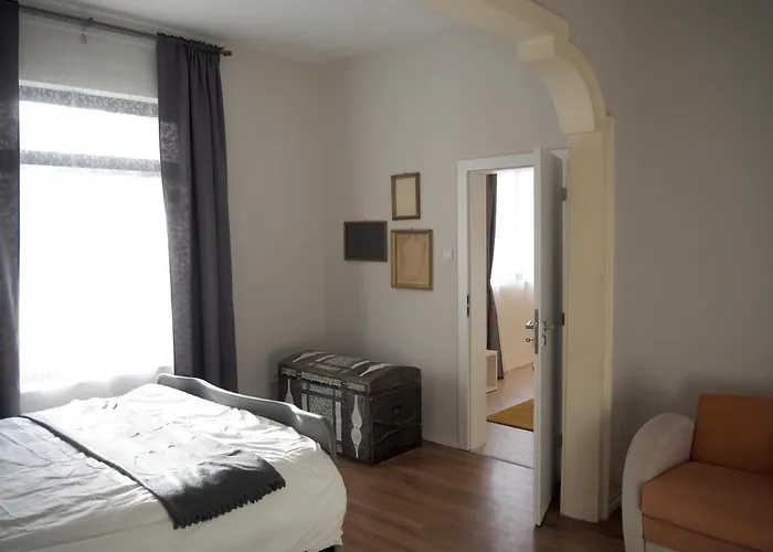 Cache - Bright One-bedroom In By Flat Mаnager Daire Sofya